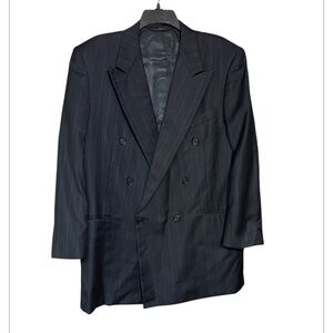 Hickey Freeman Super 100's Double-Breasted Wool Pinstripe Blazer - Size 39R